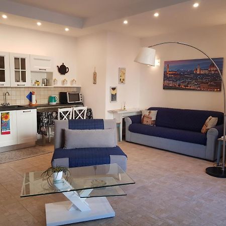 פירנצה Apartment Zeus Superior מראה חיצוני תמונה